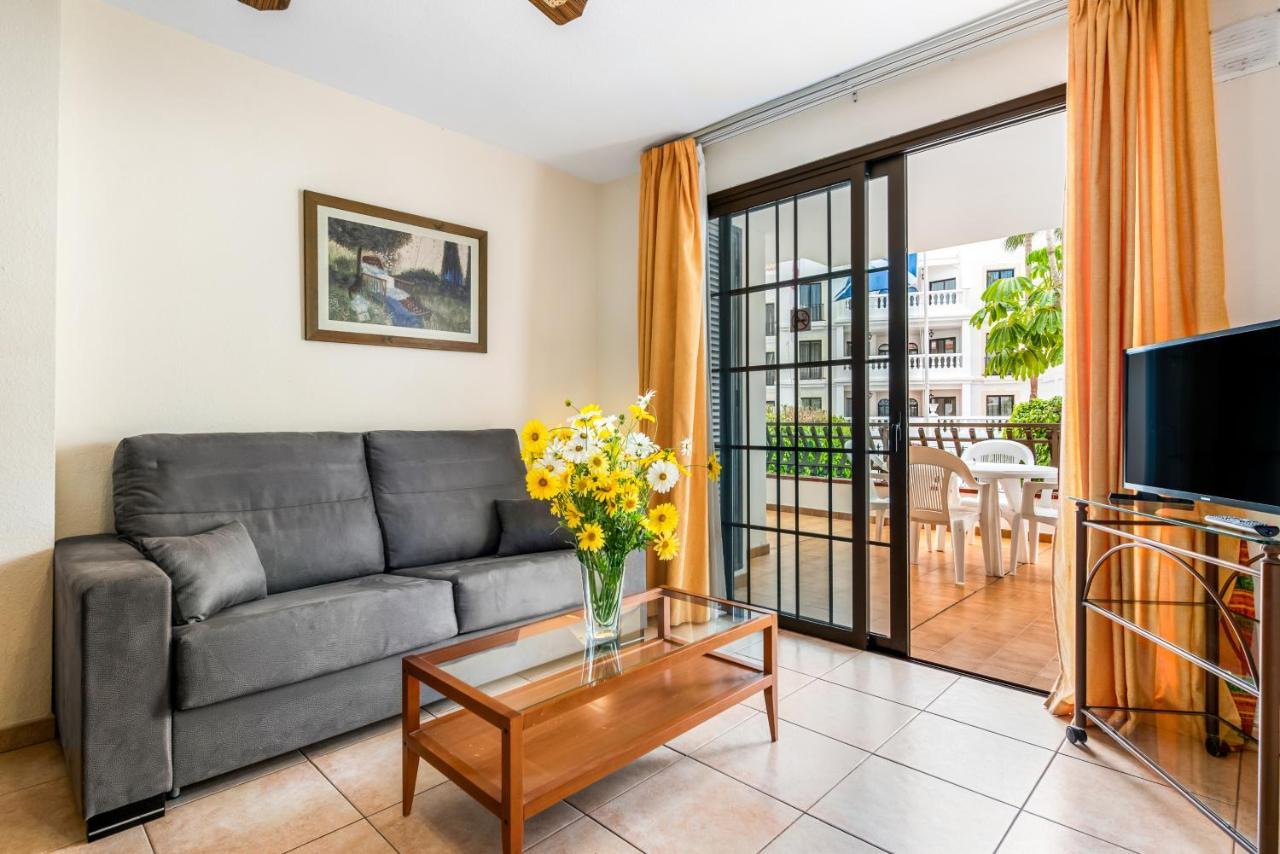 Club Tenerife Apartments Los Cristianos  Ngoại thất bức ảnh