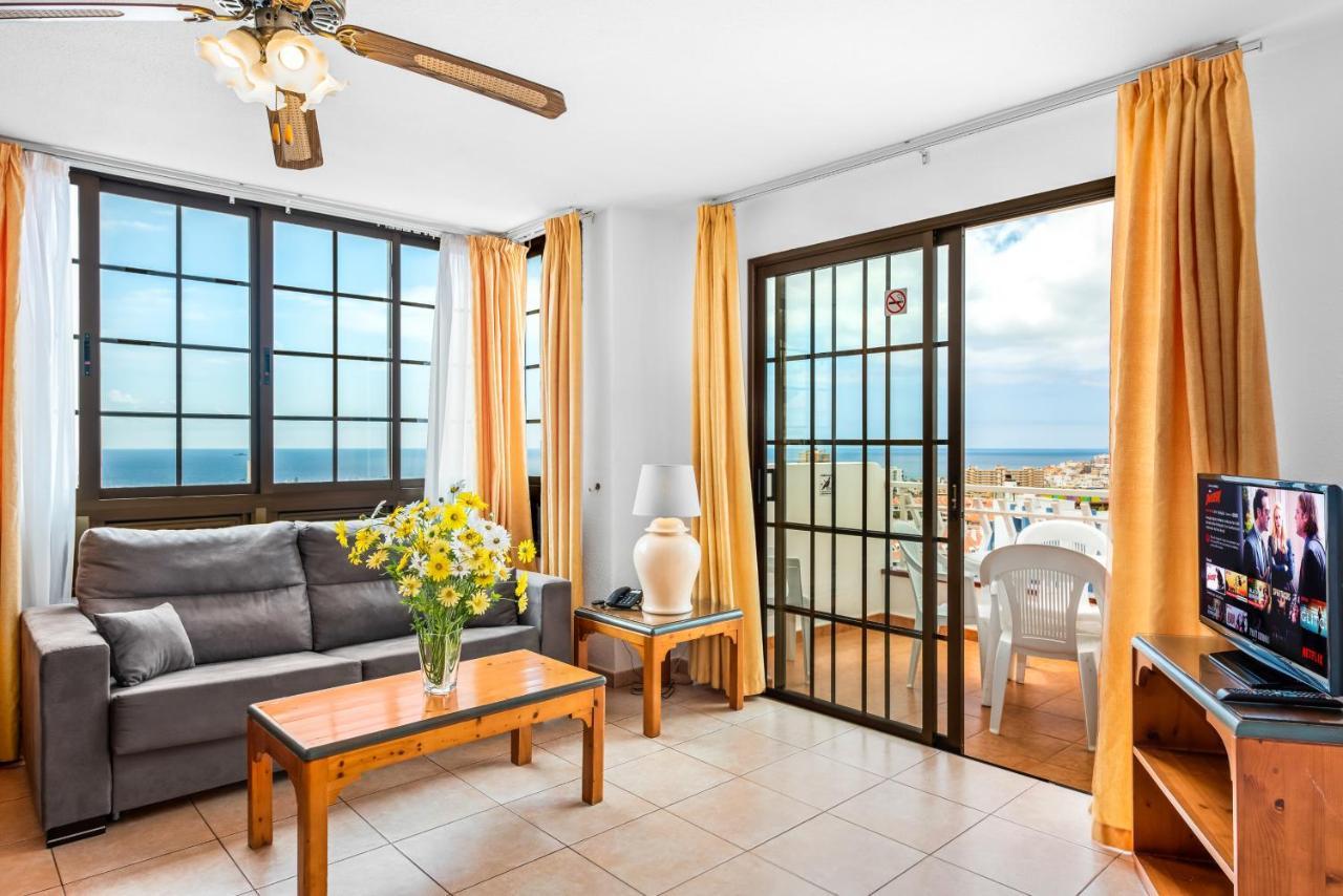 Club Tenerife Apartments Los Cristianos  Ngoại thất bức ảnh