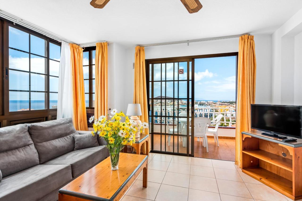Club Tenerife Apartments Los Cristianos  Ngoại thất bức ảnh