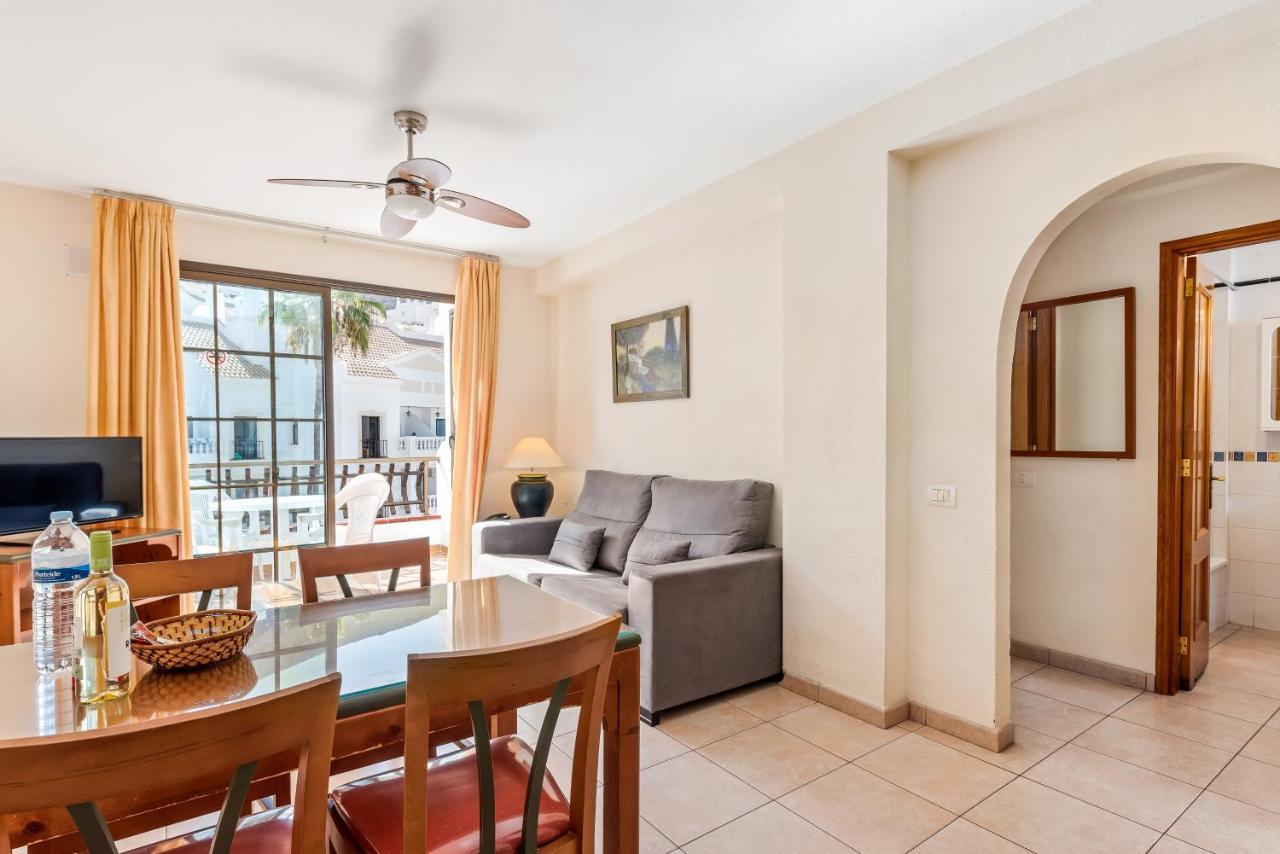 Club Tenerife Apartments Los Cristianos  Ngoại thất bức ảnh