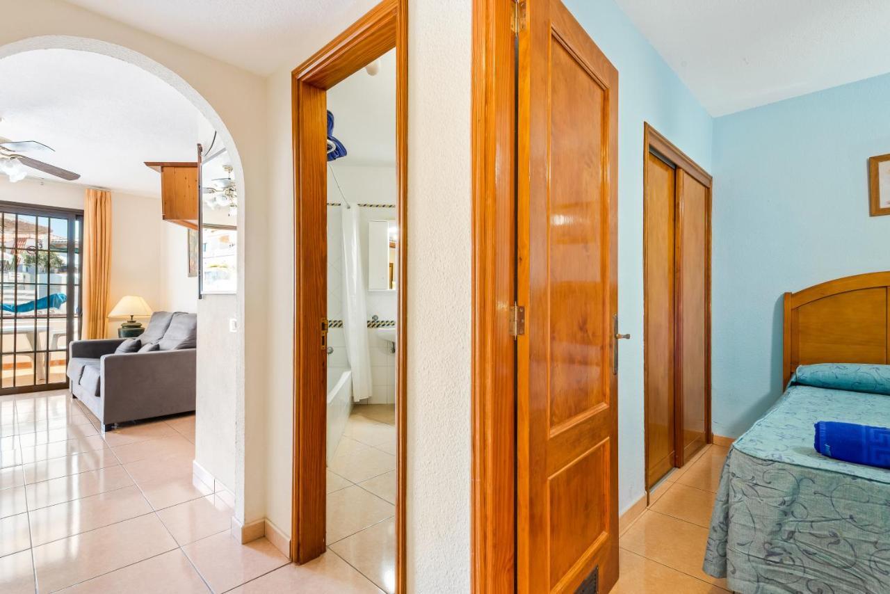 Club Tenerife Apartments Los Cristianos  Ngoại thất bức ảnh