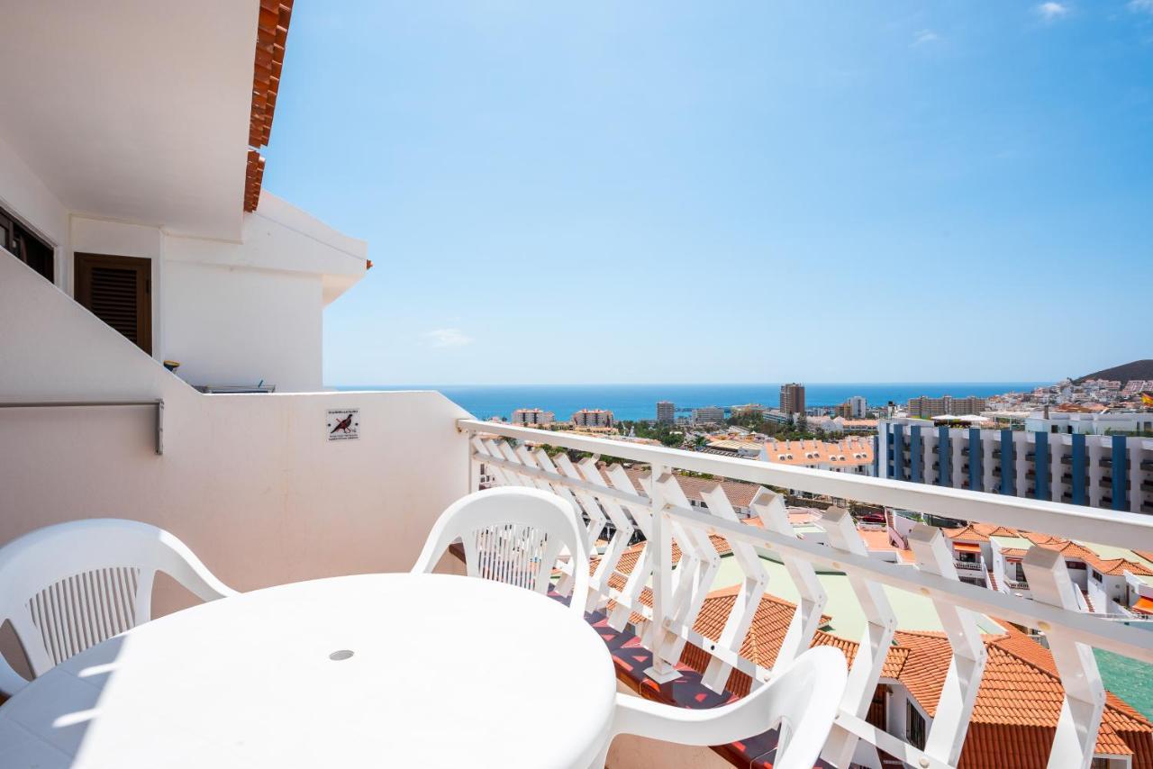 Club Tenerife Apartments Los Cristianos  Ngoại thất bức ảnh