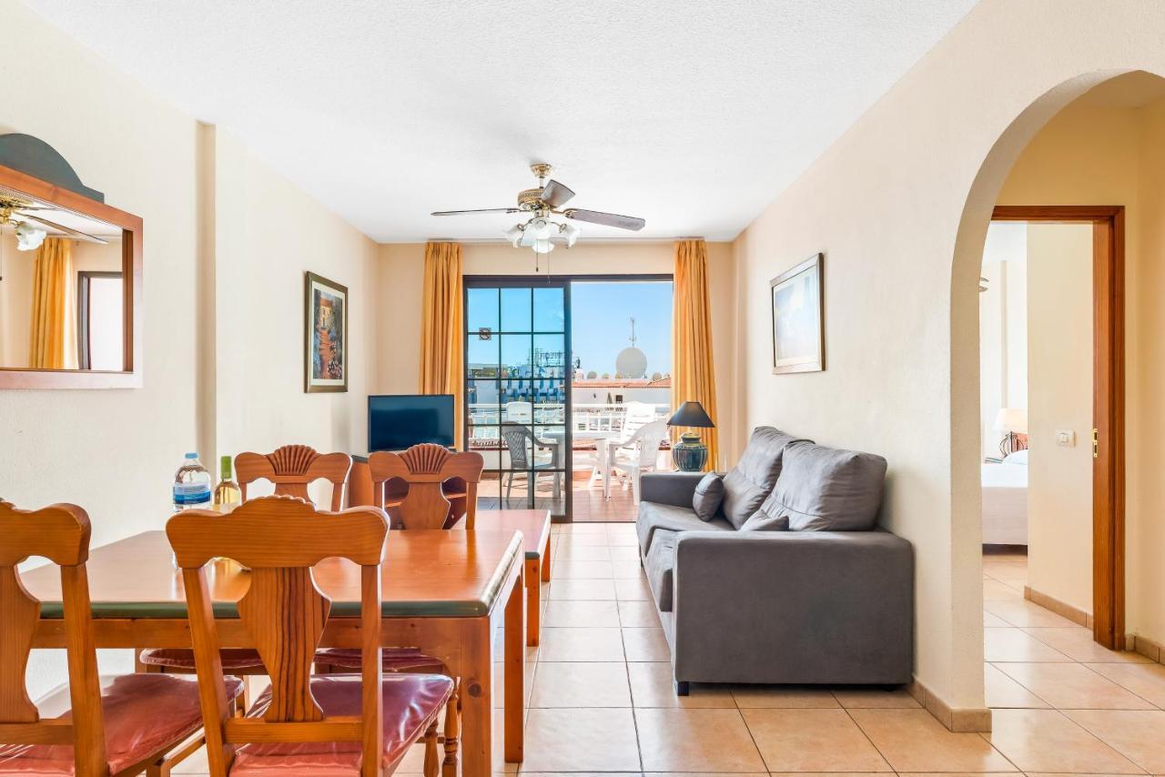 Club Tenerife Apartments Los Cristianos  Ngoại thất bức ảnh