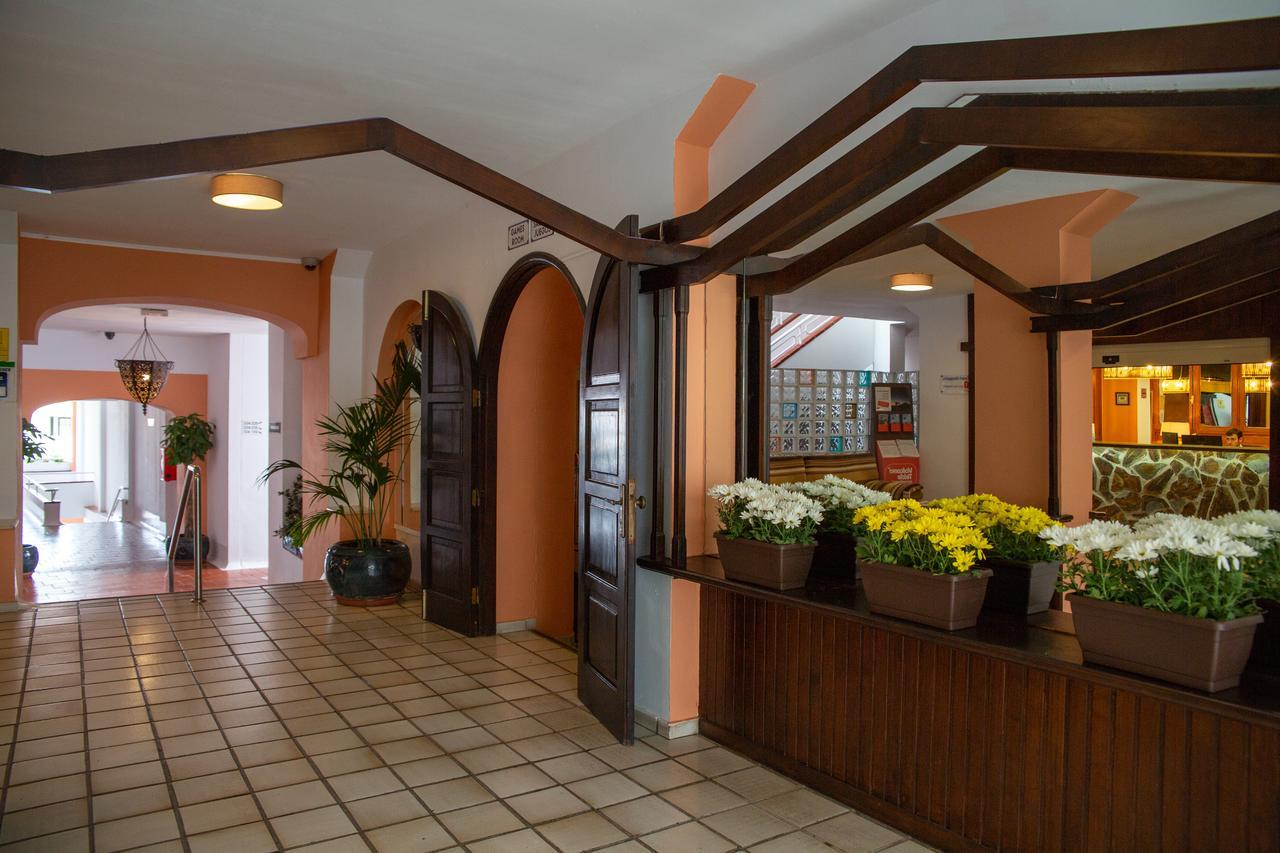 Club Tenerife Apartments Los Cristianos  Ngoại thất bức ảnh